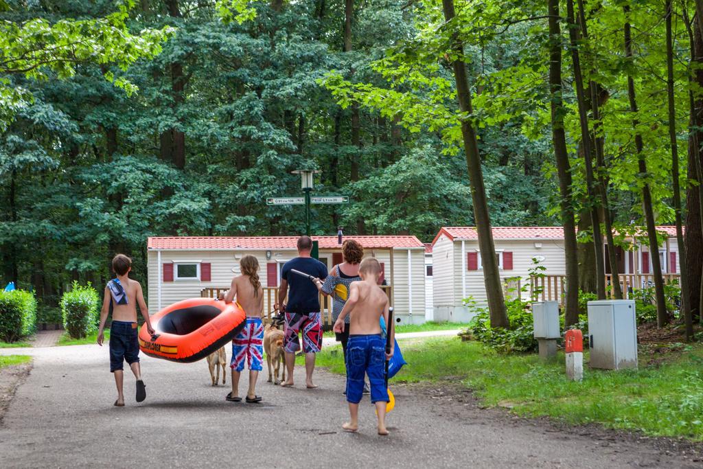 Готель Oostappen Vakantiepark Hengelhoef Nv Aan de Wolfsberg Екстер'єр фото
