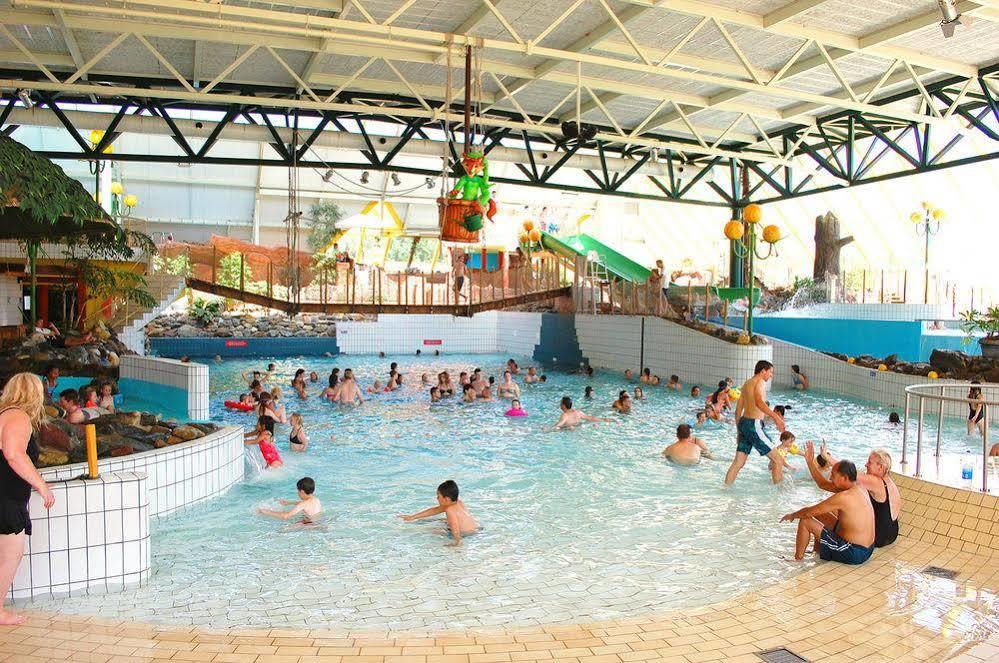 Готель Oostappen Vakantiepark Hengelhoef Nv Aan de Wolfsberg Екстер'єр фото